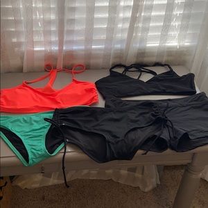 Mixed brands swimware L tops / S bottoms